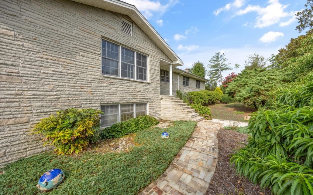 2992 Knoxville Hwy, Wartburg, TN 37887 - Photo 5