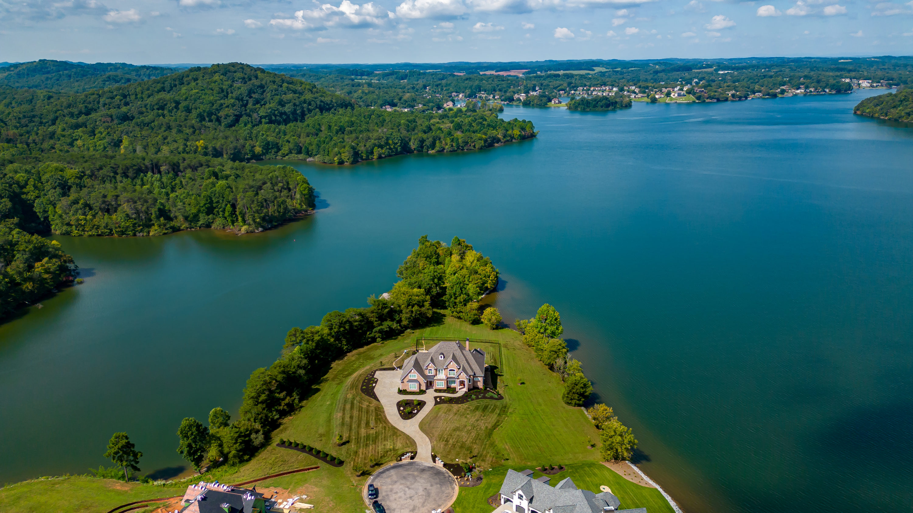 Life in Vonore, Tennessee East Tennessee Lakefront Living The Bedros